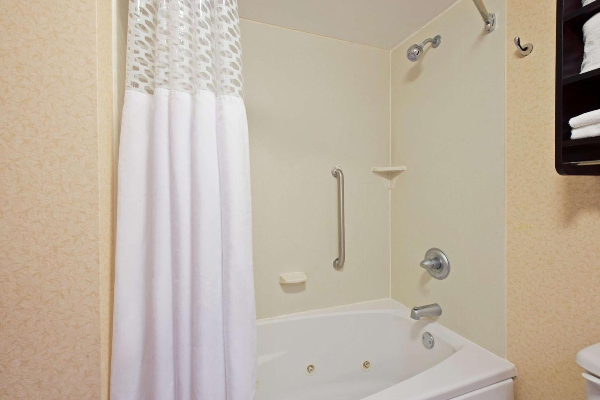 Hampton Inn Winfield Teays Valley Ngoại thất bức ảnh